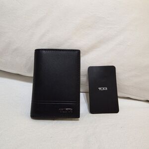 Tumi Black Key & Card Holder Set